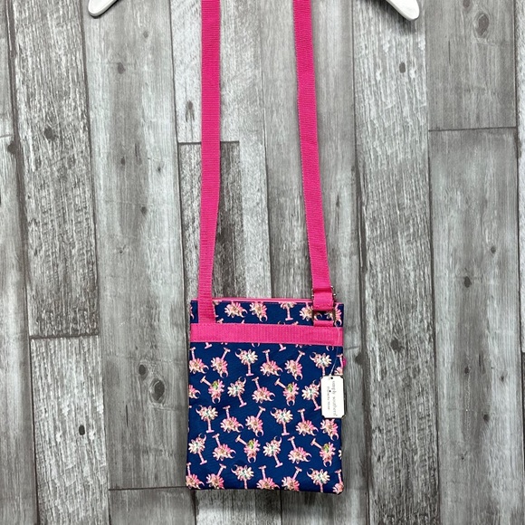 Simply Southern Palm Tree Crossbody Bag NWT - Picture 3 of 10